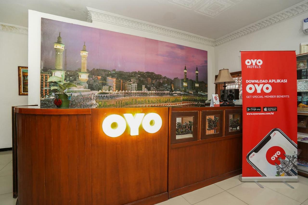 Oyo 969 Penginapan Darma I Surabaya Luaran gambar